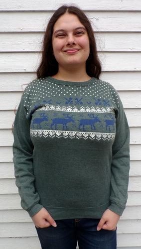 Vintage Soft Moose & Hearts Ski Sweatshirt M Woman's