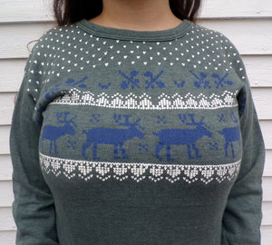 Vintage Soft Moose & Hearts Ski Sweatshirt M Woman's