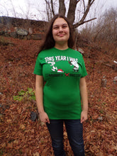 Load image into Gallery viewer, 2016 Snoopy Peanuts Holiday Christmas T-Shirt Unisex S Green