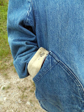 Load image into Gallery viewer, Vintage L.L. Bean Denim Barn Jacket Lined L
