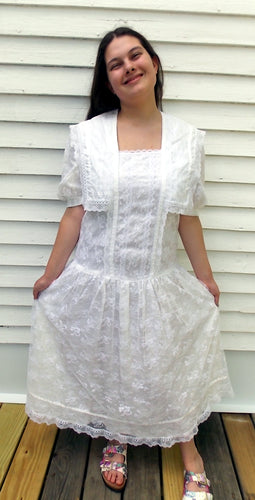 Vintage GUNNE SAX Lace Wedding Dress Victorian Style Size 9