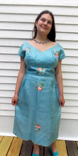 Load image into Gallery viewer, 50&#39;s 60&#39;s Embroidered Roses Party Cocktail Vintage Dress 36 Bust