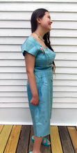 Load image into Gallery viewer, 50&#39;s 60&#39;s Embroidered Roses Party Cocktail Vintage Dress 36 Bust
