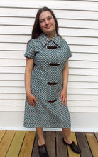 Load image into Gallery viewer, Vintage R &amp; K Buckle Knit Abstract Mod Dress L