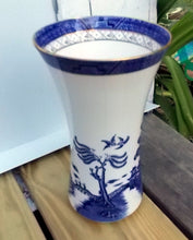Load image into Gallery viewer, Vintage Royal Doulton Booths Real  Old Willow Vase