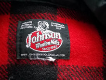 Load image into Gallery viewer, JOHNSON Woolen Mills Red Plaid Wool Men&#39;s Shirt L Hunting