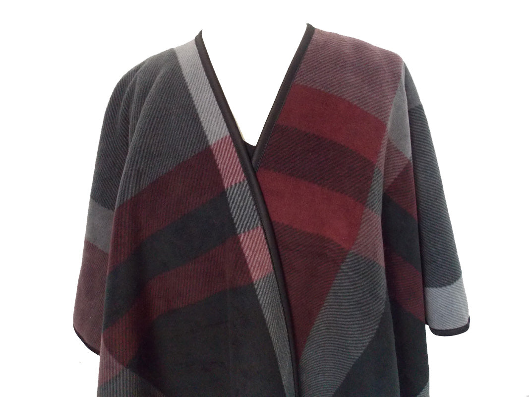 Load image into Gallery viewer, Pre-owned IKE BEHAR Soft Plaid Poncho Throw Wrap one size