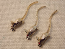 Load image into Gallery viewer, Vintage Rhinestone eyes 3 MICE Pins Moveable Tails goldtone