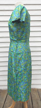 Load image into Gallery viewer, Vintage Fifth Ave Roses 60&#39;s Dress  14 16 Peck and Peck