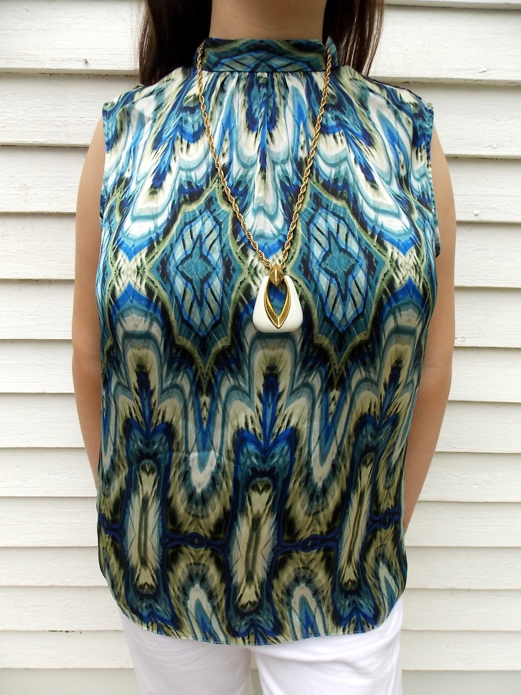 Vince Camuto Abstract Blue's Shell Top Blouse 10 Used
