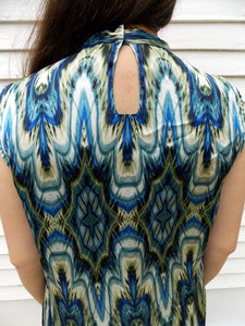 Vince Camuto Abstract Blue's Shell Top Blouse 10 Used