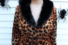 Load image into Gallery viewer, Vintage Tower Leopard Print Blazer Faux Fur L