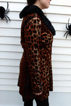 Load image into Gallery viewer, Vintage Tower Leopard Print Blazer Faux Fur L