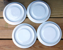 Load image into Gallery viewer, 4 Anemone Rosmarin Demitasse Cups Saucers Arabia Finland