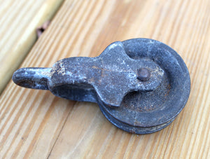 Vintage Barn Pulley Primitive Farm Steampunk Industrial Salvage
