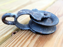 Load image into Gallery viewer, Vintage Barn Pulley Primitive Farm Steampunk Industrial Salvage