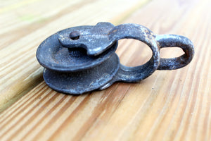 Vintage Barn Pulley Primitive Farm Steampunk Industrial Salvage