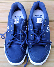 Load image into Gallery viewer, Vintage 1998 Achieve New Balance Blue Shoes 10 1/2 B with Box Woman&#39;s Sneakers