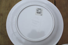 Load image into Gallery viewer, Mixed Lot Melmac Melamine Dinnerware Tray RDE Imports Bobby Flay  Pier 1