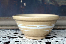 Load image into Gallery viewer, East Knoll Pottery Yelloware 6 inch Bowl Banded