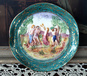 Vintage Majolica Italy Wall Plate Capodimonte Style