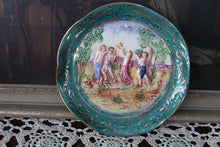 Load image into Gallery viewer, Vintage Majolica Italy Wall Plate Capodimonte Style