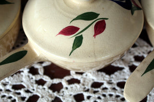 4 Watt Dutch Tulip Individual Handled Covered Casserole