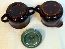 Load image into Gallery viewer, Red Wing Village Green Sugar Bowl &amp; Creamer Set