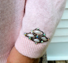 Load image into Gallery viewer, 50&#39;s 60&#39;s  Beaded Rhinestone Vintage Sweater M